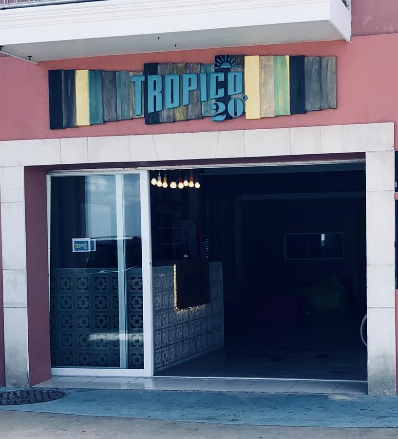 Hostel Frente Al Mar Tropico 20º Cozumel Exterior photo